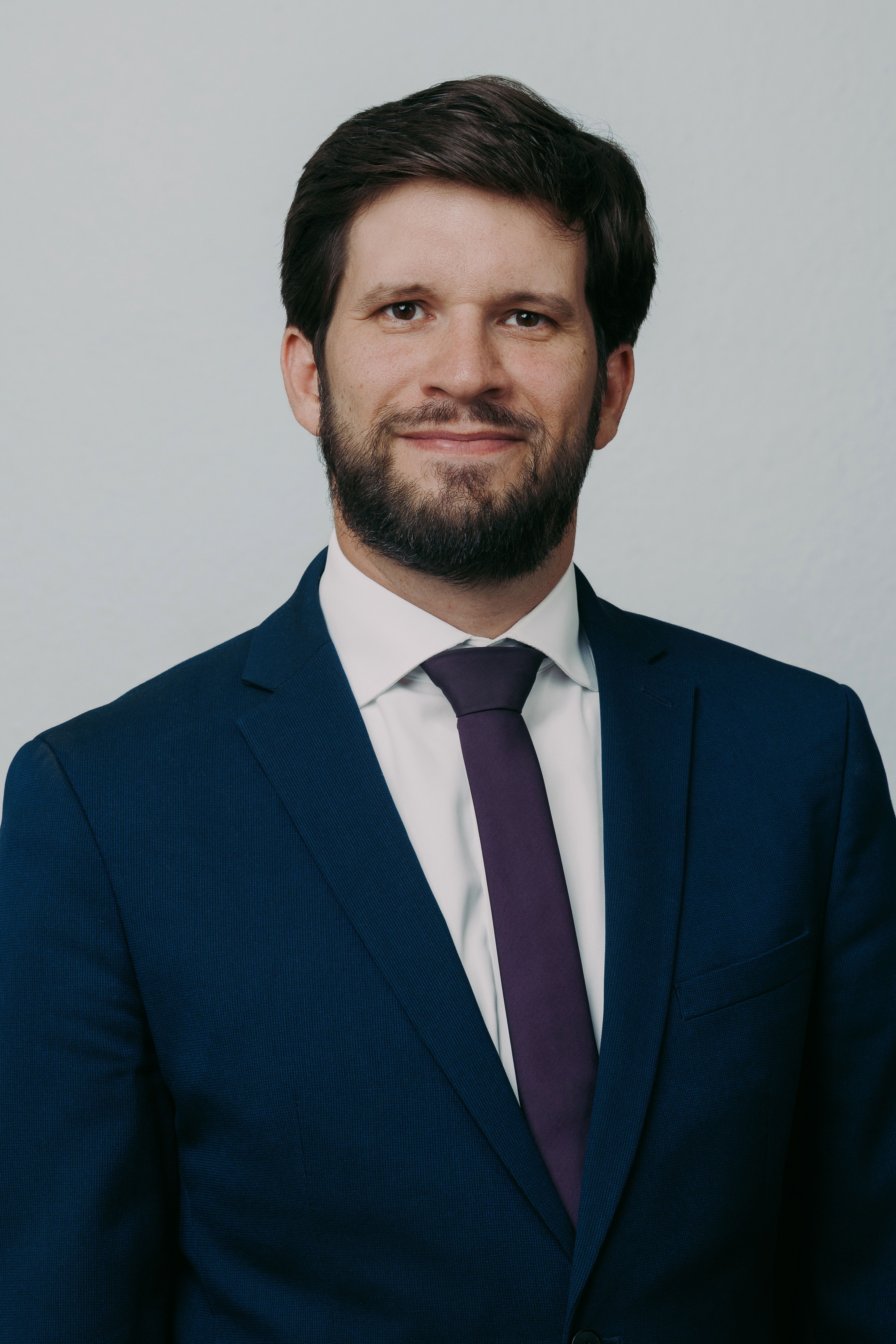 Dr. Daniel Elias Serbu